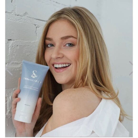 Stemulation Nitty Gritty Face & Body Polish 6 oz NEW - Picture 1 of 4